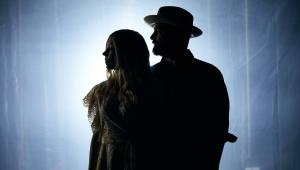 Image of Drew & Ellie Holcomb's Neighborly Christmas